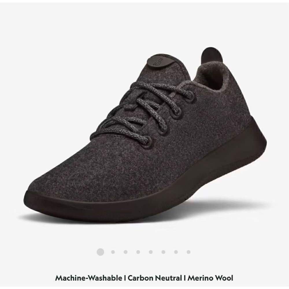 Allbirds Women’s wool Runners natural black/black sole 10